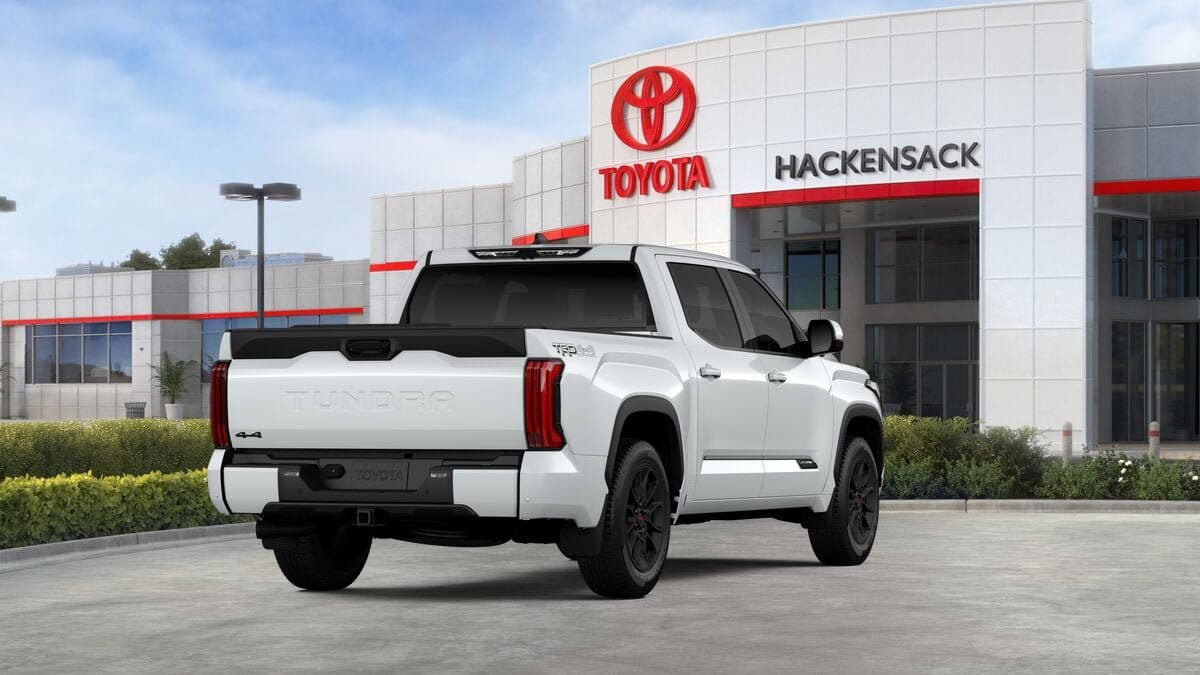 New 2026 Toyota Tundra Platinum w/ TRD Off-Road Package AWD/4WD image 9