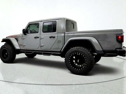 Used 2021 Jeep Gladiator Rubicon w/ Trailer Tow Package AWD/4WD image 7