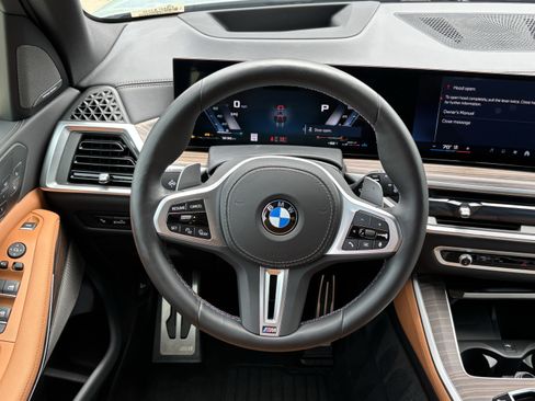 Certified 2025 BMW X5 M60i AWD/4WD image 18