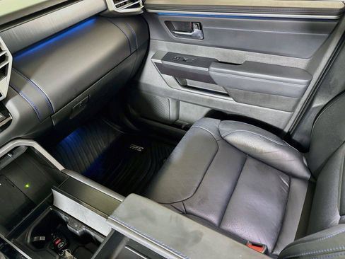 Used 2024 Toyota Tundra Platinum AWD/4WD image 22