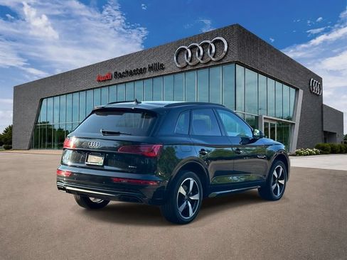 Used 2023 Audi Q5 2.0T Premium Plus w/ Premium Plus Package AWD/4WD image 5