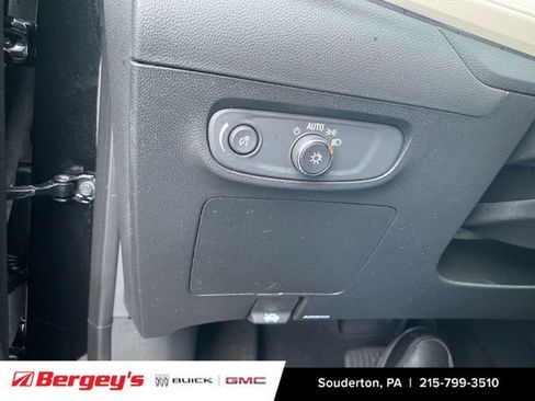 Certified 2024 Buick Encore GX Preferred FWD image 21
