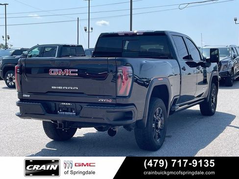 Used 2024 GMC Sierra 2500 AT4 w/ AT4 Premium Plus Package AWD/4WD image 8