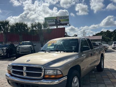 Used 2004 Dodge Dakota SLT