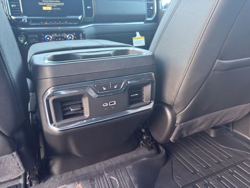 New 2026 GMC Sierra 2500 SLT w/ SLT Convenience Package AWD/4WD image 28
