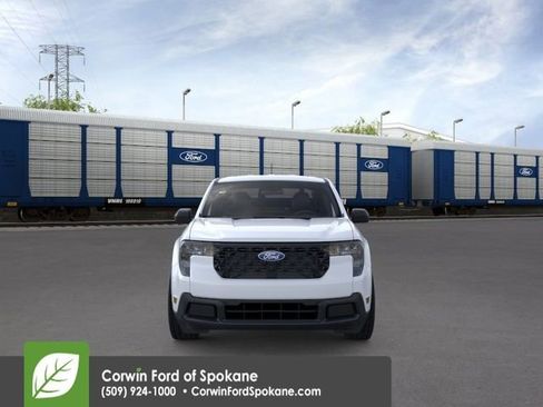 New 2026 Ford Maverick XLT w/ Equipment Group 301A AWD/4WD image 8