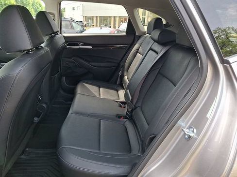 Certified 2025 Kia Seltos EX FWD image 10