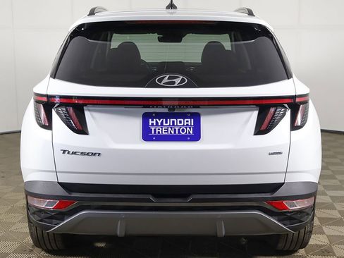 Used 2022 Hyundai Tucson Limited AWD/4WD image 17