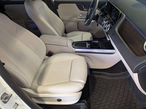 Used 2026 Mercedes-Benz GLA 250 4MATIC image 21