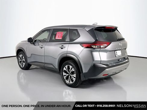 Certified 2023 Nissan Rogue SV FWD image 7