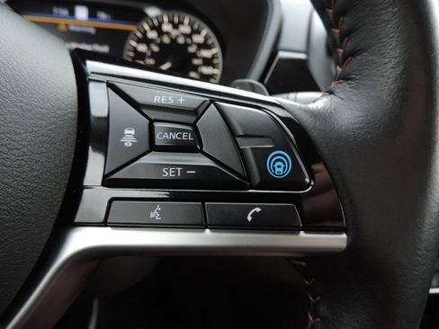Certified 2023 Nissan Altima 2.0 SR FWD image 28