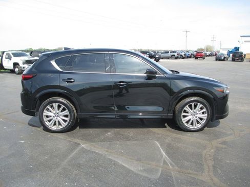 Used 2022 MAZDA CX-5 Signature image 5