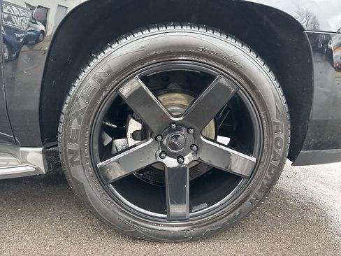 Used 2015 GMC Yukon XL SLT w/ Open Road Package image 31