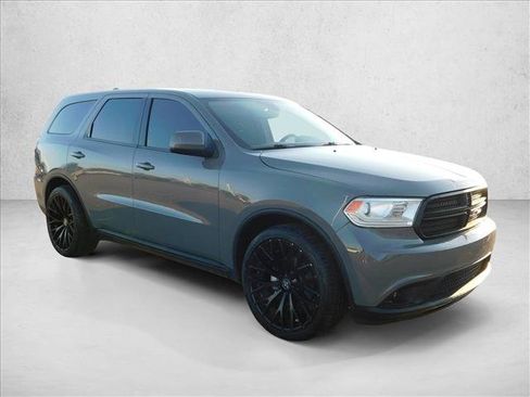 Used 2019 Dodge Durango SXT w/ 3rd Row Seating Group RWD image 3
