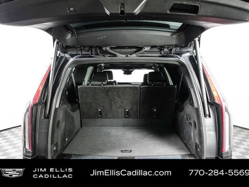 Used 2024 Cadillac Escalade ESV Sport image 33