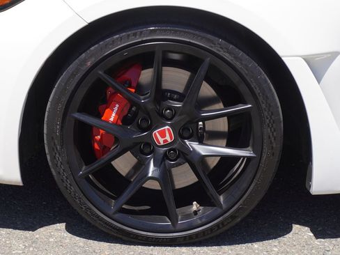 Used 2025 Honda Civic Type R image 4