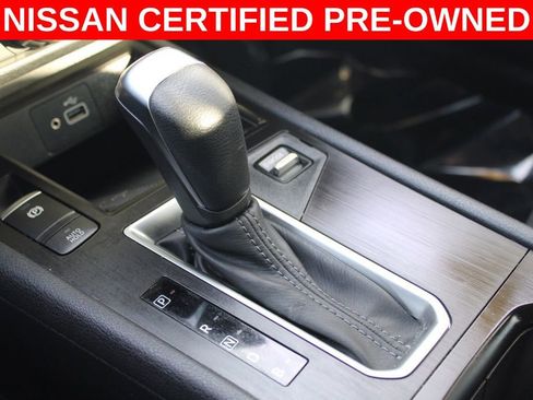 Certified 2025 Nissan Kicks S image 36