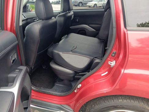 Used 2010 Mitsubishi Outlander XLS AWD/4WD image 29