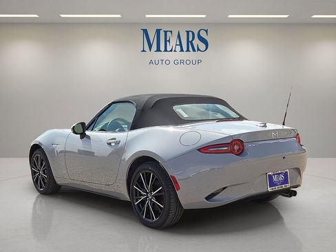 New 2026 MAZDA MX-5 Miata Grand Touring RWD image 3