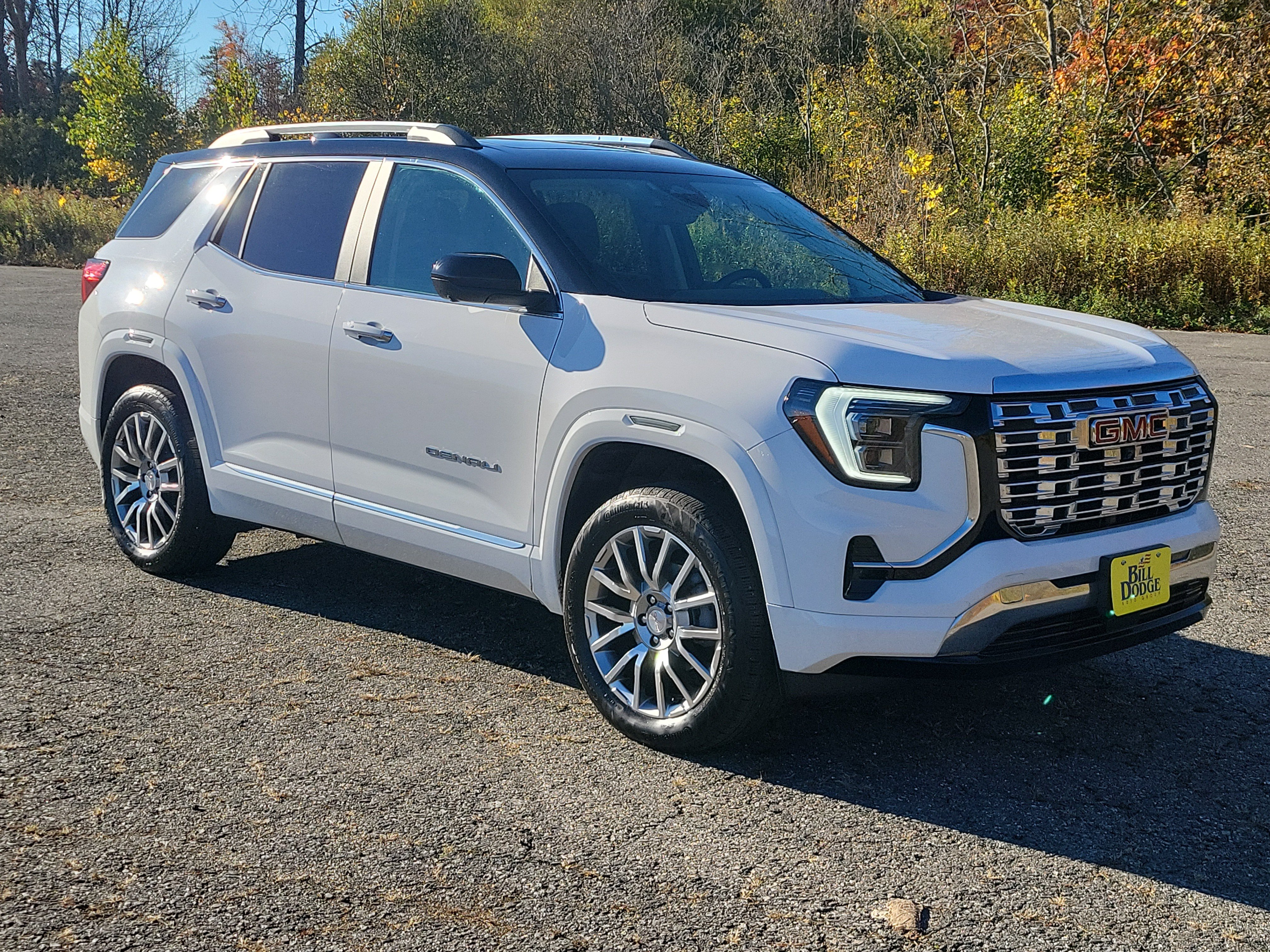 Used 2026 GMC Terrain Denali AWD/4WD image 3