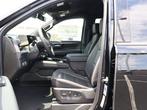 New 2025 Chevrolet Tahoe Premier image 14