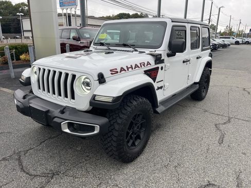Used 2020 Jeep Wrangler Unlimited Sahara w/ Dual Top Group image 7
