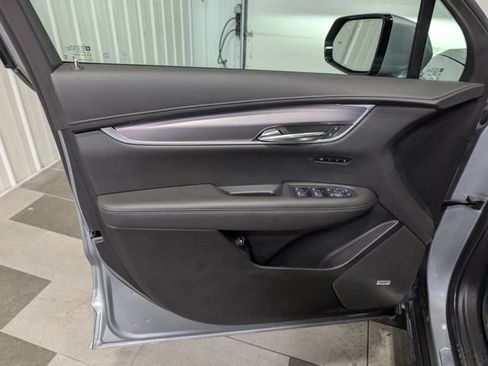 Used 2024 Cadillac XT6 Luxury w/ LPO, Floor Liner Package AWD/4WD image 14