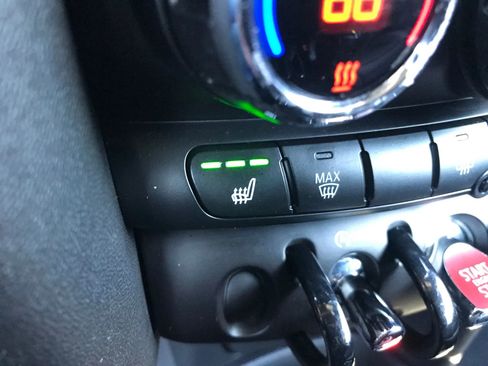 Used 2019 MINI Cooper Convertible image 30