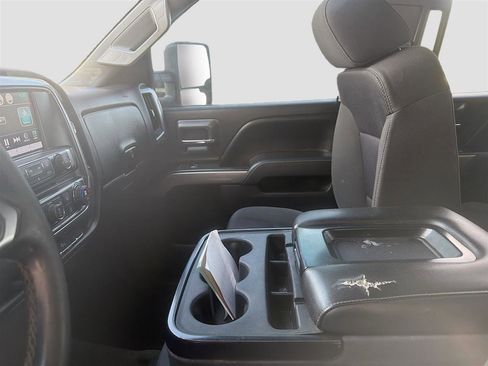 Used 2016 Chevrolet Silverado 1500 LT w/ All Star Edition image 21