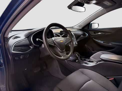 Used 2024 Chevrolet Malibu LS FWD image 9