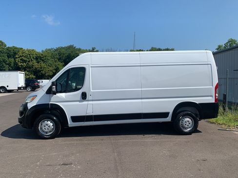 Used 2025 RAM ProMaster 3500 w/ Convenience Group FWD image 6