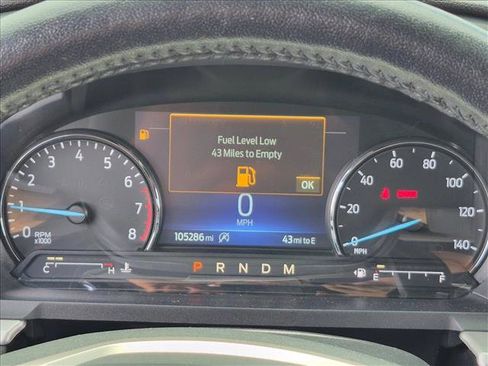 Used 2021 Ford Explorer XLT w/ Equipment Group 202A AWD/4WD image 7