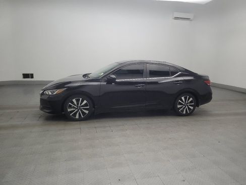 Used 2021 Nissan Sentra SV w/ SV Premium Package FWD image 2