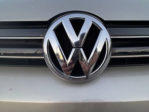 Used 2014 Volkswagen Jetta TDI FWD image 2