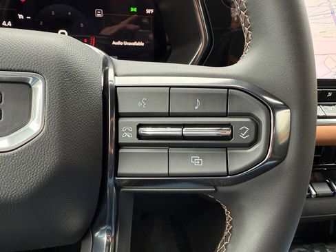 New 2026 GMC Canyon AT4 image 22