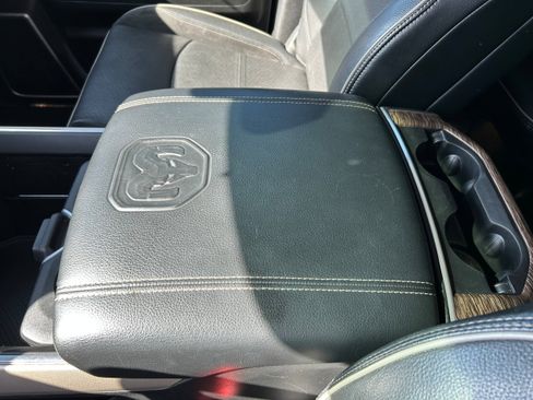 Used 2020 RAM 2500 Laramie image 12