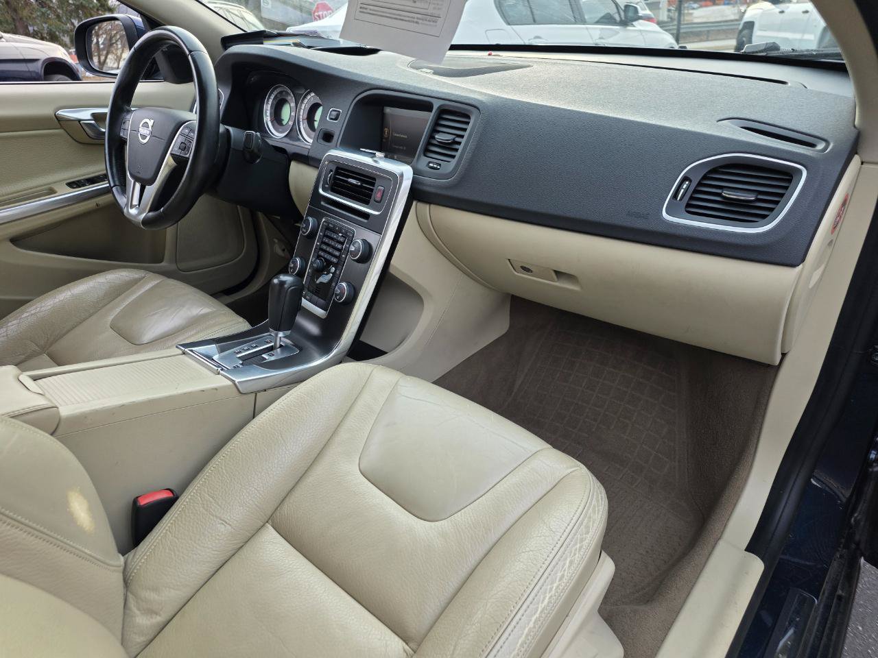 Used 2012 Volvo S60 T5 w/ Multimedia Pkg FWD image 25