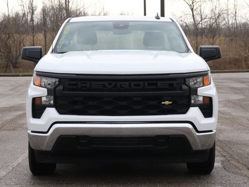 Used 2025 Chevrolet Silverado 1500 W/T RWD image 3