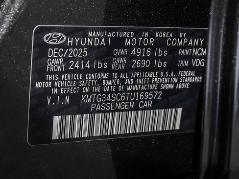 New 2026 Genesis G70 2.5T Prestige AWD/4WD image 13