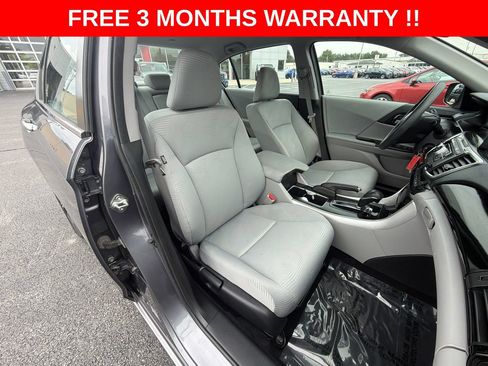 Used 2016 Honda Accord LX image 19