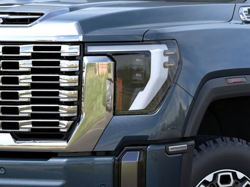 New 2026 GMC Sierra 3500 Denali w/ Denali Reserve Package AWD/4WD image 12
