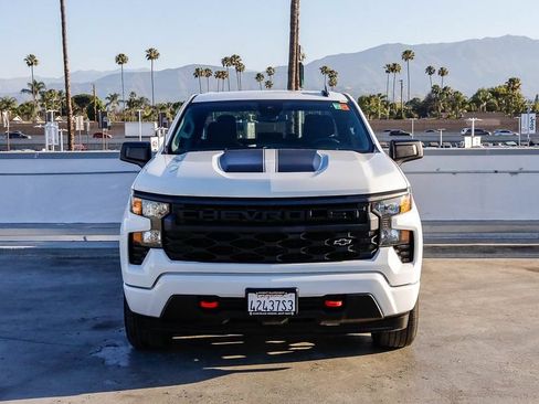 Used 2023 Chevrolet Silverado 1500 Custom w/ Rally Edition AWD/4WD image 2