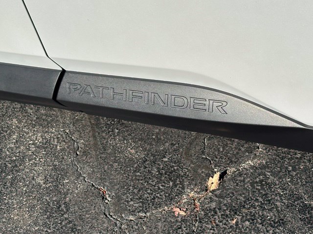 Used 2025 Nissan Pathfinder SV w/ Cargo Package AWD/4WD image 12