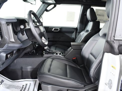 New 2026 Ford Bronco Badlands AWD/4WD image 6