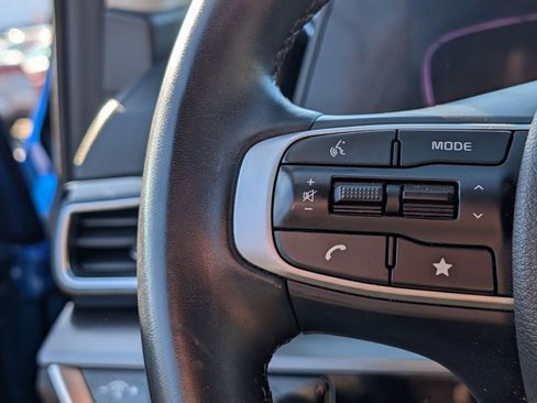 Used 2023 Kia Sportage EX image 27