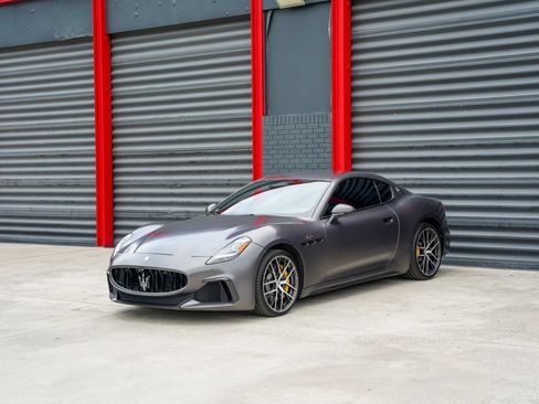 Used 2024 Maserati GranTurismo Trofeo AWD/4WD image 1