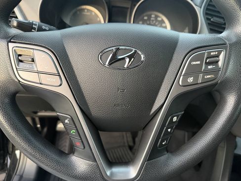 Used 2016 Hyundai Santa Fe Sport FWD image 32
