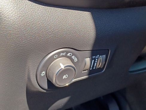 New 2026 Jeep Compass Limited AWD/4WD image 12