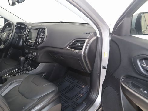 Used 2020 Jeep Cherokee Limited image 40