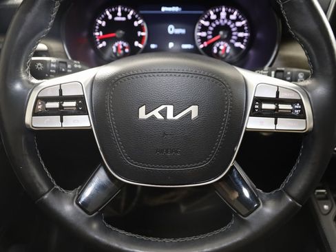 Used 2022 Kia Telluride SX w/ SX Prestige Package image 42